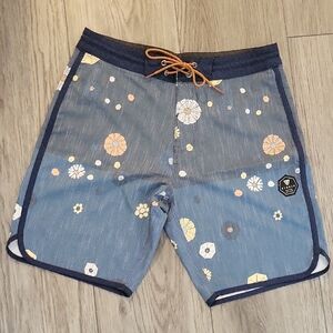 VISSLA Blue Floral Men's Board Shorts